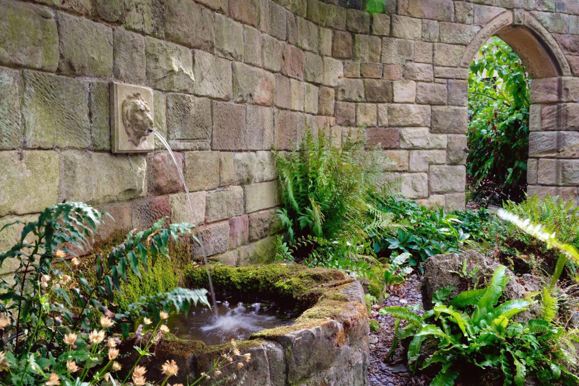 Delta Hotels By Marriott Breadsall Priory Country Club Derby Bagian luar foto